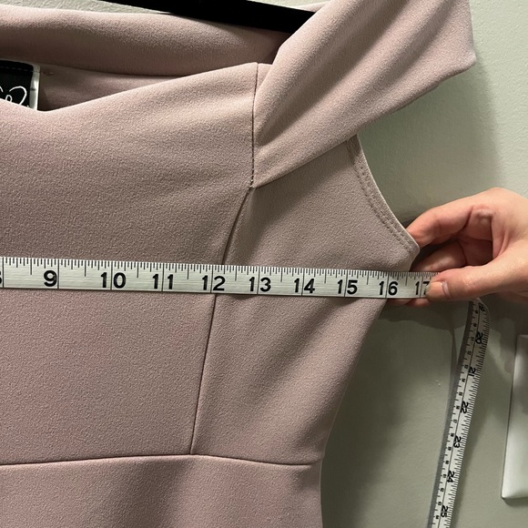 Rose asymmetrical dress - Picture 5 of 7